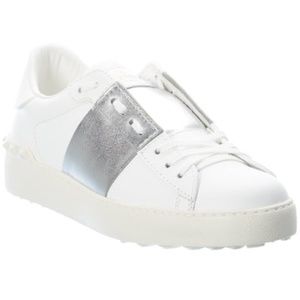 VALENTINO CARAVANI Calfskin sneakers